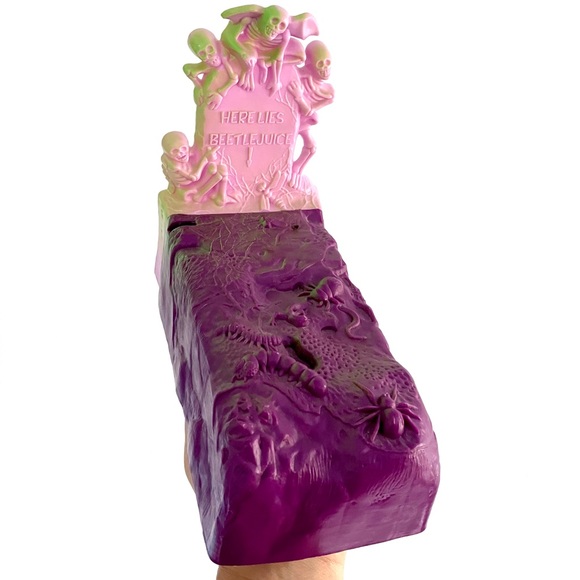Vintage Other - Vintage 80’s Beetlejuice grave coffin sliding box toy shelf decor pink & purple
